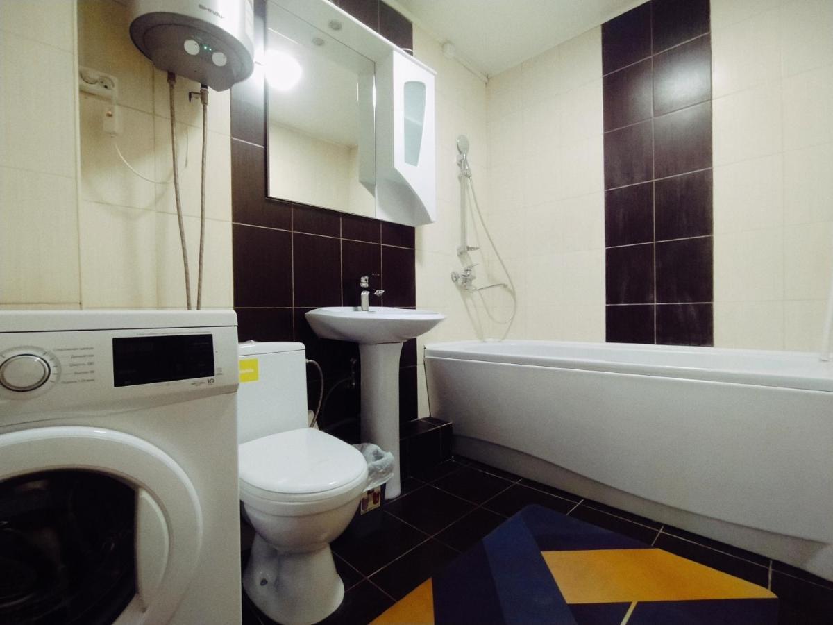 Aura On Turusbekova Street 124 Apartment บิชเคก ภายนอก รูปภาพ